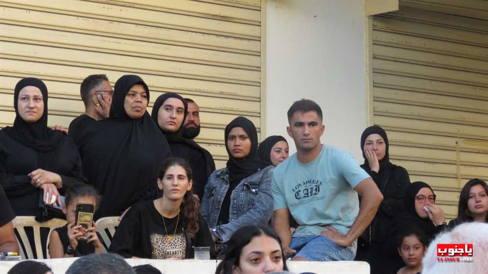لقطات مصورة من المسيرة العاشورائية والولائية لأبا عبدالله الحسين عليه السلام في بلدة عدلون الجنوبية