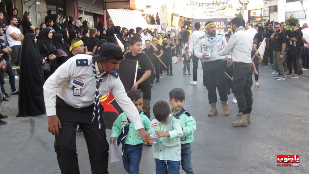 لقطات مصورة من المسيرة العاشورائية والولائية لأبا عبدالله الحسين عليه السلام في بلدة عدلون الجنوبية
