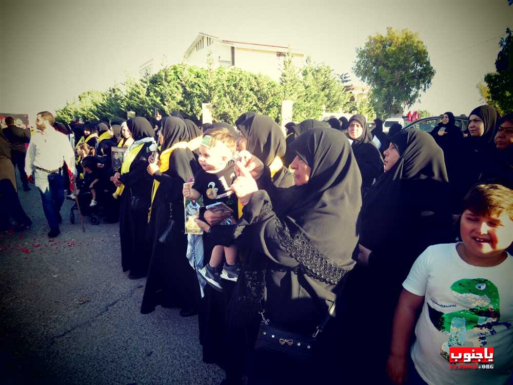 لقطات مصورة من المسيرة العاشورائية والولائية لأبا عبدالله الحسين عليه السلام في بلدة عدلون الجنوبية