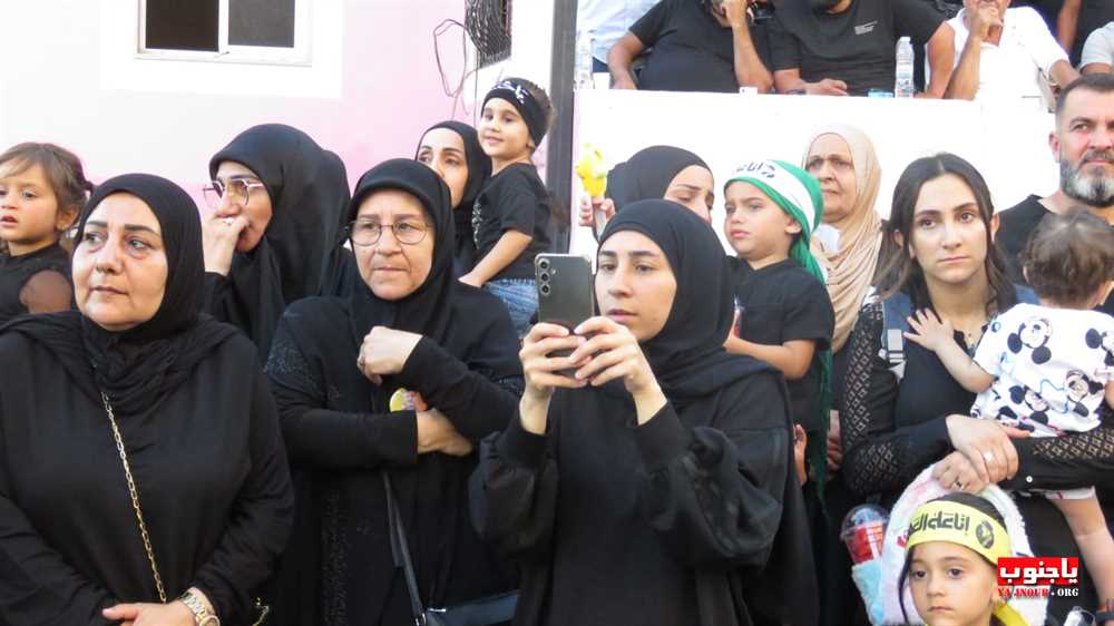 لقطات مصورة من المسيرة العاشورائية والولائية لأبا عبدالله الحسين عليه السلام في بلدة عدلون الجنوبية