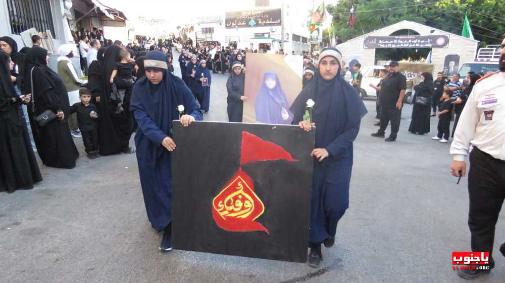 لقطات مصورة من المسيرة العاشورائية والولائية لأبا عبدالله الحسين عليه السلام في بلدة عدلون الجنوبية