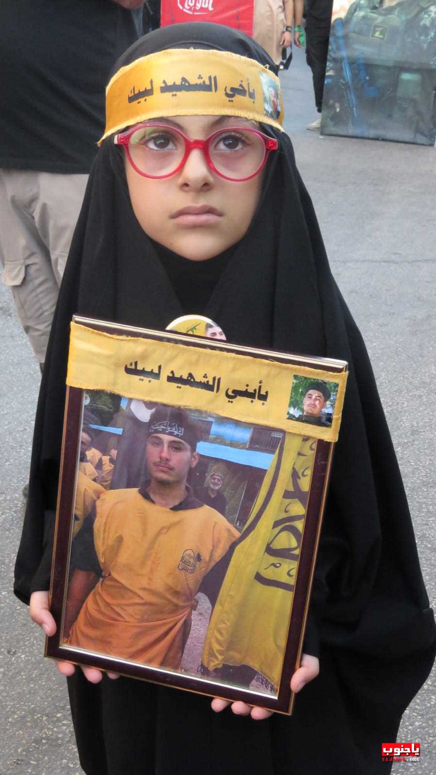 لقطات مصورة من المسيرة العاشورائية والولائية لأبا عبدالله الحسين عليه السلام في بلدة عدلون الجنوبية