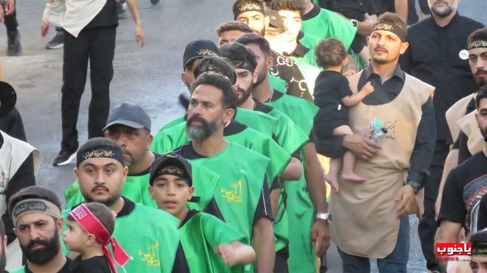 لقطات مصورة من المسيرة العاشورائية والولائية لأبا عبدالله الحسين عليه السلام في بلدة عدلون الجنوبية