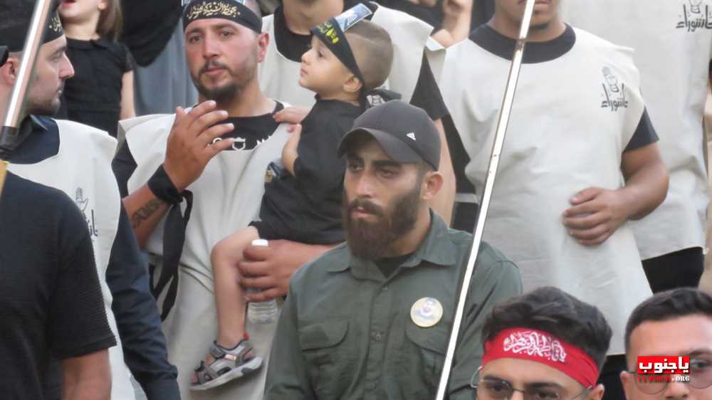 لقطات مصورة من المسيرة العاشورائية والولائية لأبا عبدالله الحسين عليه السلام في بلدة عدلون الجنوبية